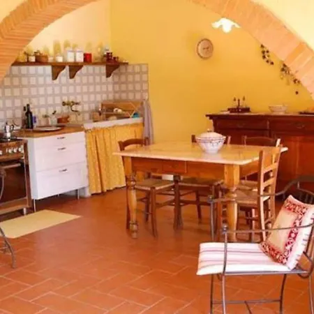 Holiday home Belvilla By Oyo Podere Torre Palaia